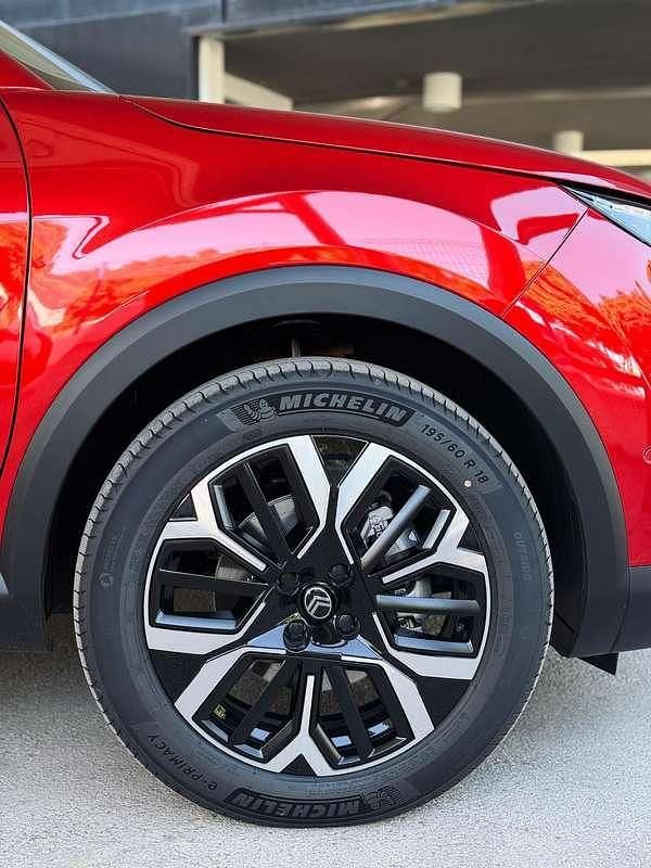 Nuevo Citroën C4 Business Class 145 CV (106 kW) 2025 Rojo Utilitario