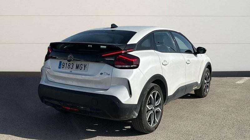 Usado Citroën e-C4 100 kW (137 CV) 2023 Blanco Berlina