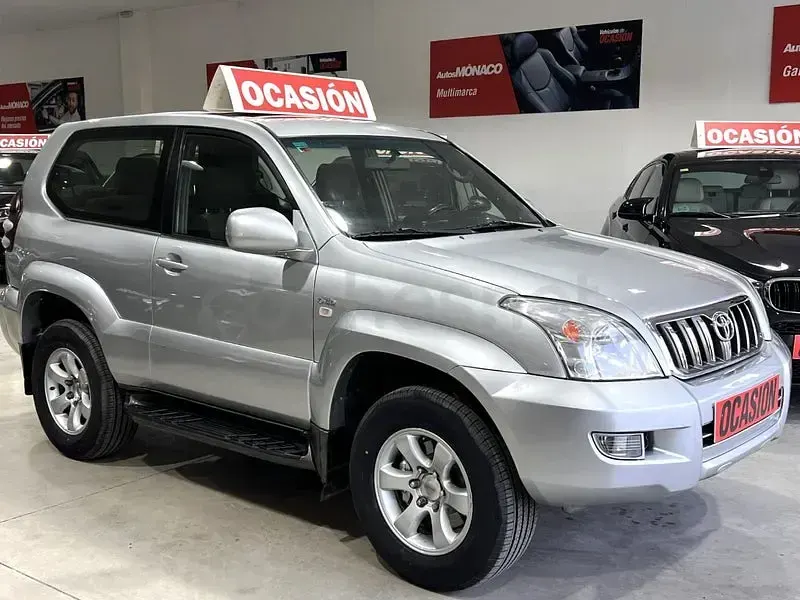 Usado Toyota Land Cruiser 166 CV (122 kW) 2005 Gris / plata SUV