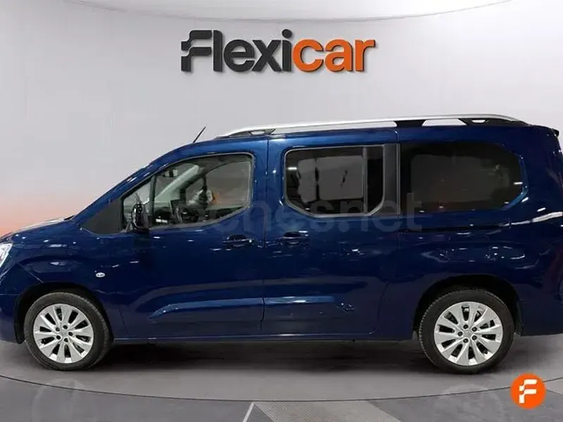 Usado Opel Combo Life 131 CV (96 kW) 2022 Azul Monovolumen