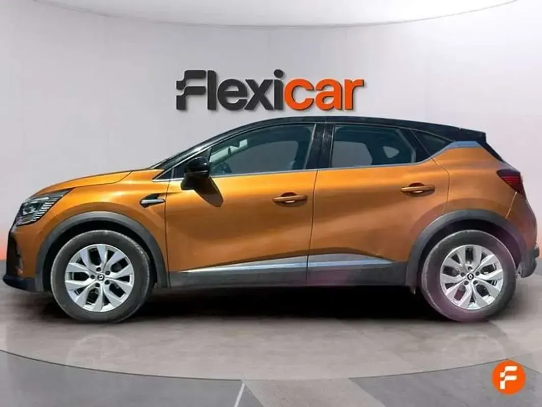 Usado Renault Captur Intens 91 CV (66 kW) 2022 Naranja SUV
