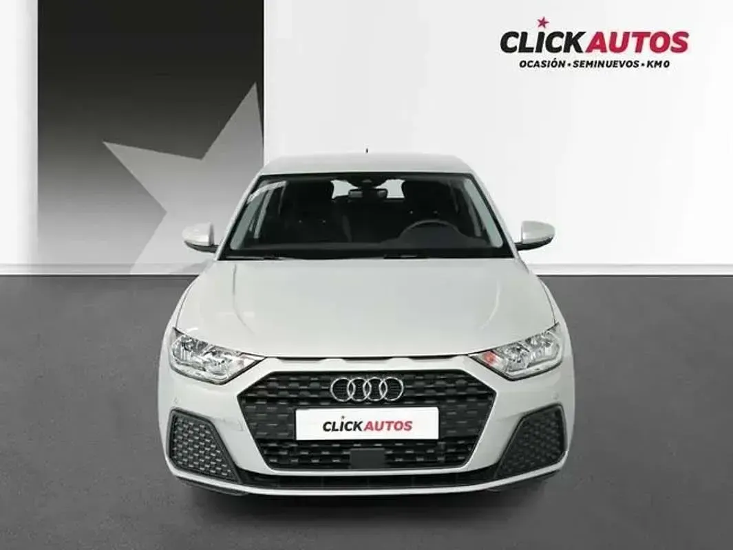 Usado Audi A1 95 CV (69 kW) 2024 Plateado SUV
