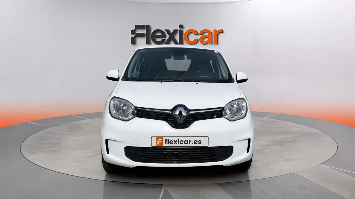 Usado Renault Twingo Zen 65 CV (47 kW) 2021 Blanco Utilitario
