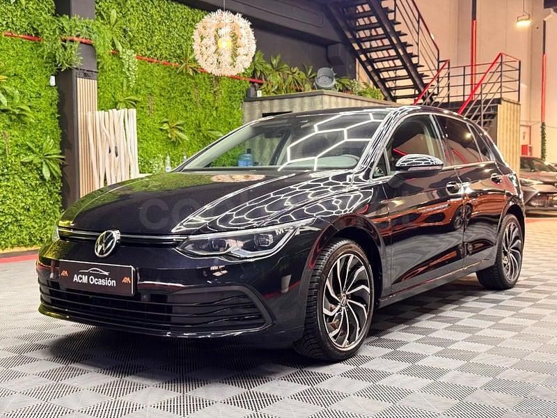 Negro Usado 2021 VW Golf Style Berlina | 18.500 € (Precio justo) - Imagen 1/4