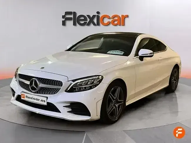 Usado Mercedes C220 170 CV (125 kW) 2018 Blanco Coupe