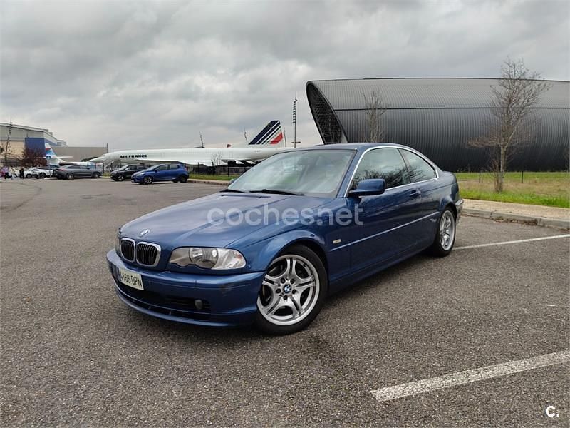 Usado BMW 325 Performance 192 CV (141 kW) 2002 Azul Coupe