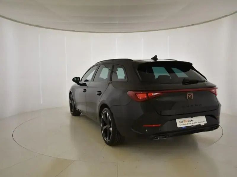 Usado Cupra Leon 150 CV (110 kW) 2024 Negro