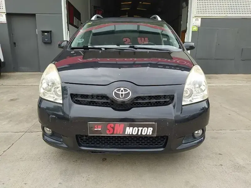 Usado Toyota Corolla Verso Luna 136 CV (100 kW) 2007 Gris / plata Monovolumen