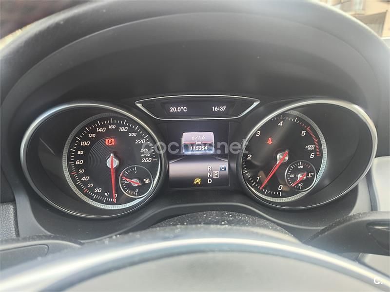 Negro Usado 2018 Mercedes CLA220 Berlina | 25.500 € (Precio justo) - Imagen 1/4
