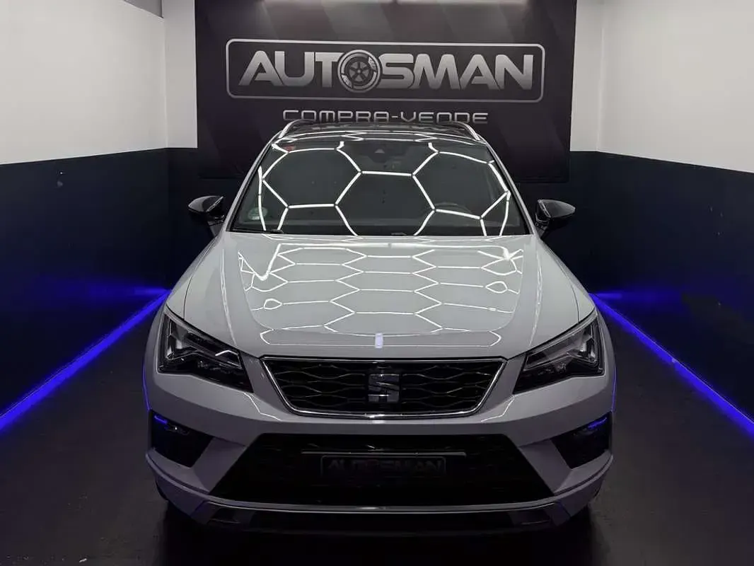 Usado Seat Ateca XCELLENCE 150 CV (110 kW) 2018 Blanco SUV