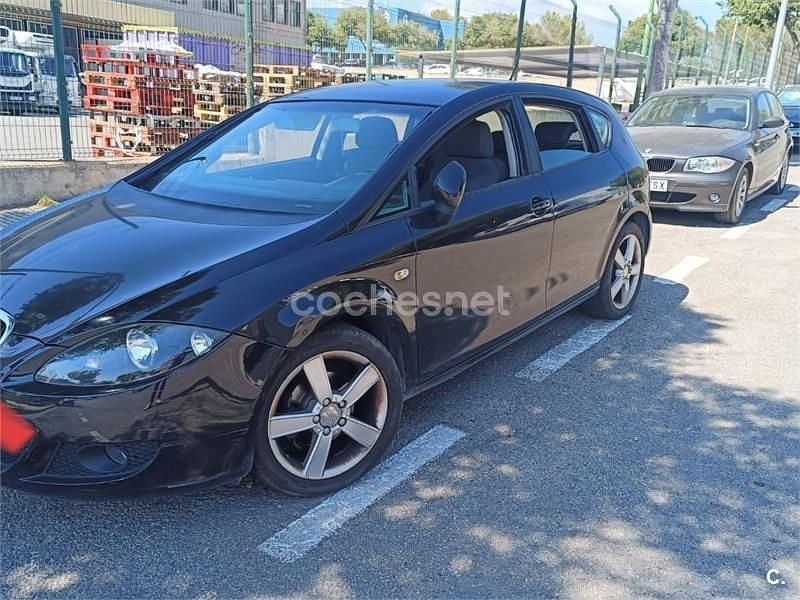 Negro Usado 2006 Seat Leon Stylance Berlina | 5000 € (Precio justo) - Imagen 1/4