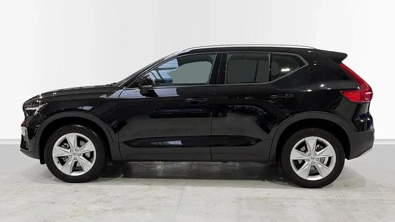 Usado Volvo XC40 Core 163 CV (119 kW) 2024 SUV