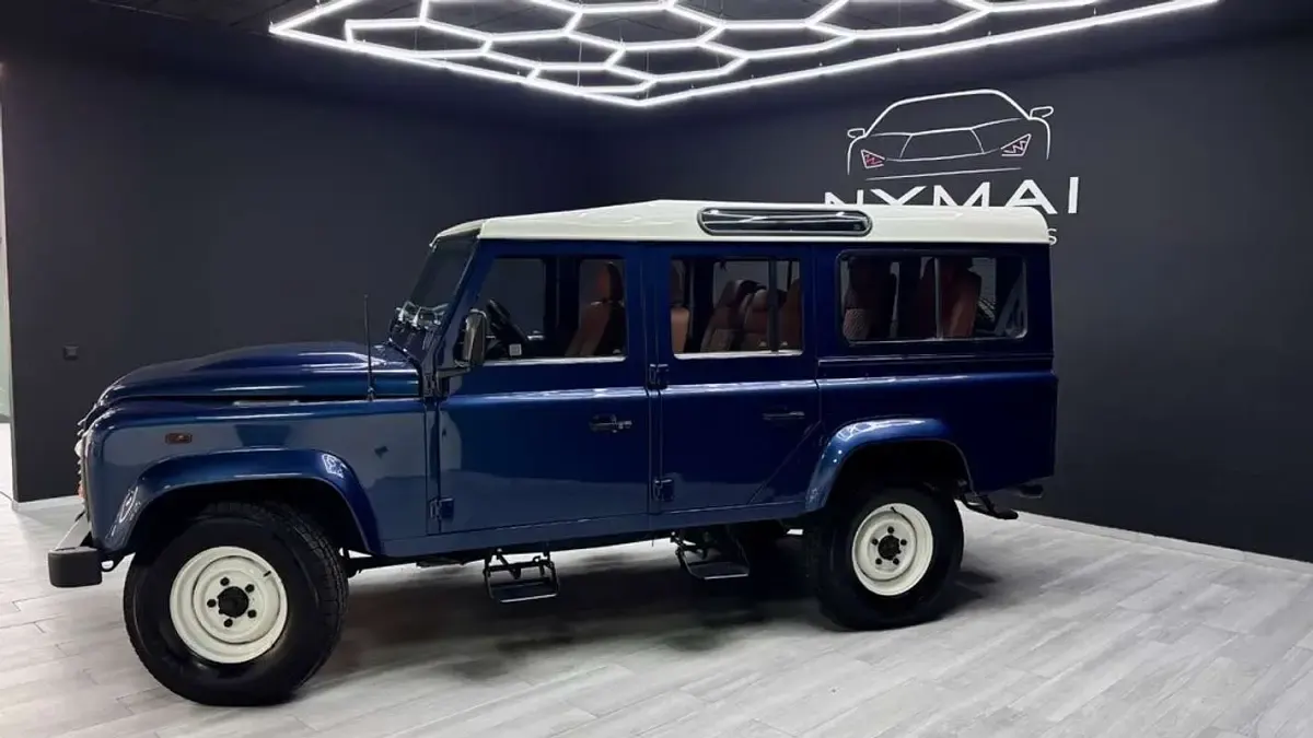 Usado Land Rover Defender SE 122 CV (89 kW) 2007 Azul Familiar