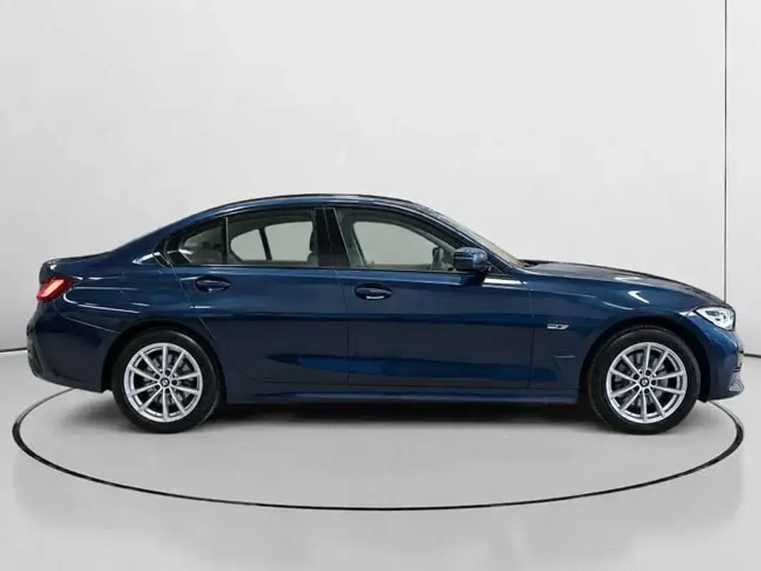 Usado BMW 320e 204 CV (150 kW) 2022 Azul Berlina
