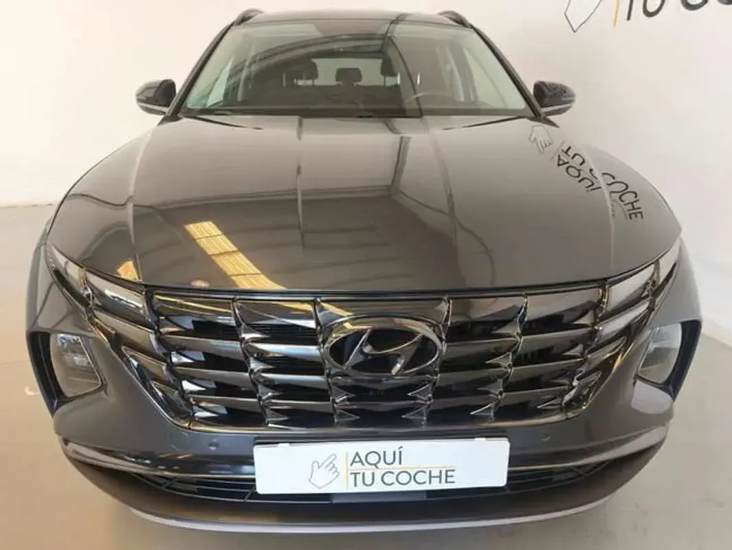 Usado Hyundai Tucson 230 CV (169 kW) 2022 Gris SUV