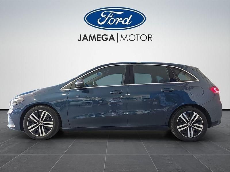 Usado Mercedes B200 150 CV (110 kW) 2022 Azul Monovolumen