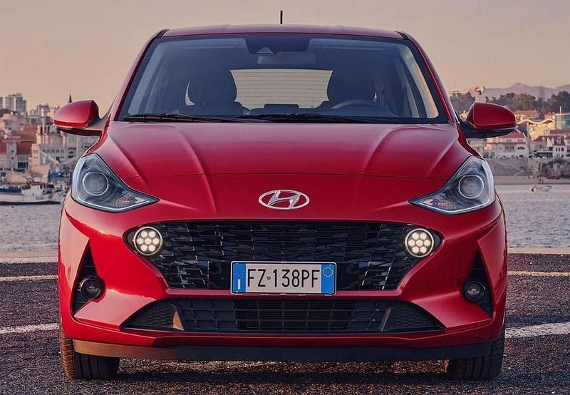 Usado Hyundai i10 67 CV (49 kW) 2022 Negro Utilitario