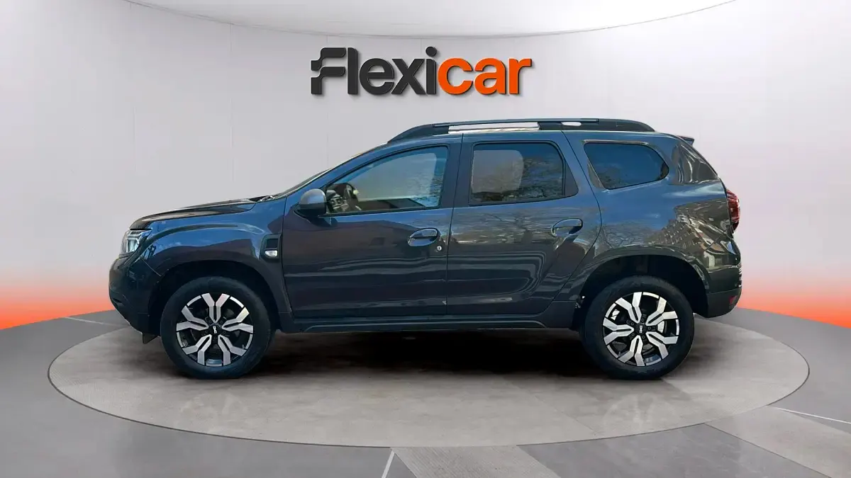 Usado Dacia Duster Journey 131 CV (96 kW) 2024 Gris SUV