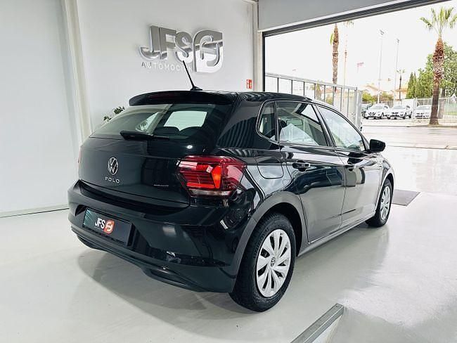 Usado VW Polo 80 CV (58 kW) 2021 Negro Utilitario