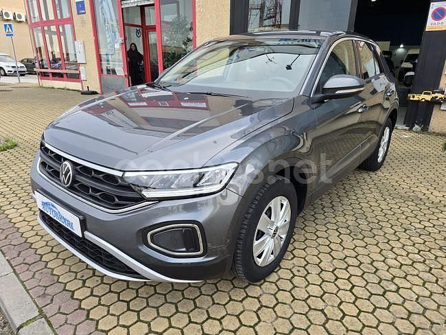 Gris / plata Usado 2022 VW T-Roc Life SUV | 19.990 € (Precio justo) - Imagen 1/4