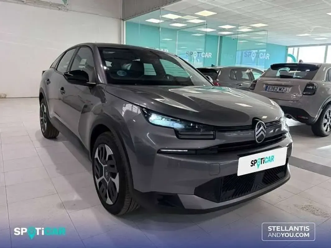 Usado Citroën C4 145 CV (106 kW) 2025 Gris SUV