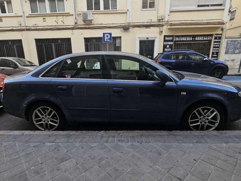 Usado Seat Exeo Sport 200 CV (147 kW) 2009 Azul Berlina