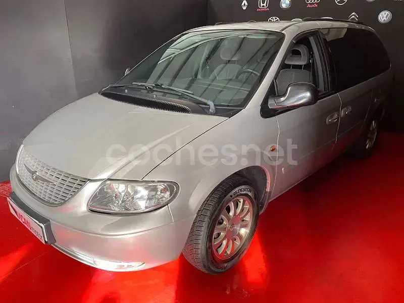 Usado Chrysler Grand Voyager Limited 175 CV (128 kW) 2005 Gris / plata Monovolumen