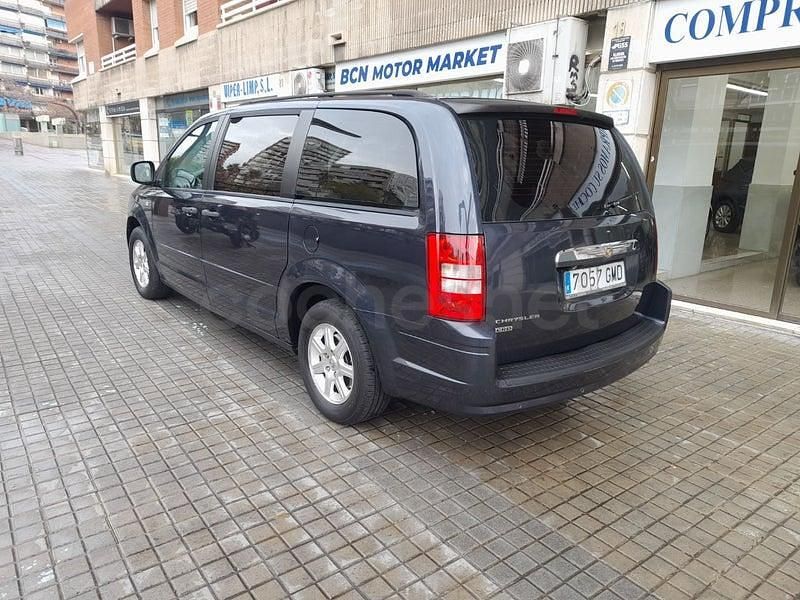 Usado Chrysler Grand Voyager Touring 163 CV (119 kW) 2009 Negro Monovolumen
