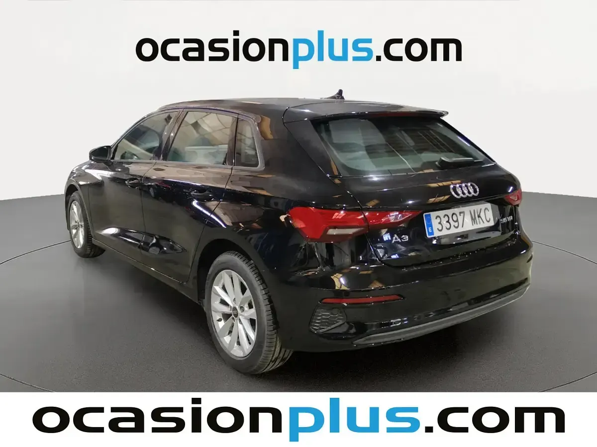 Usado Audi Q3 150 CV (110 kW) 2023 Negro SUV