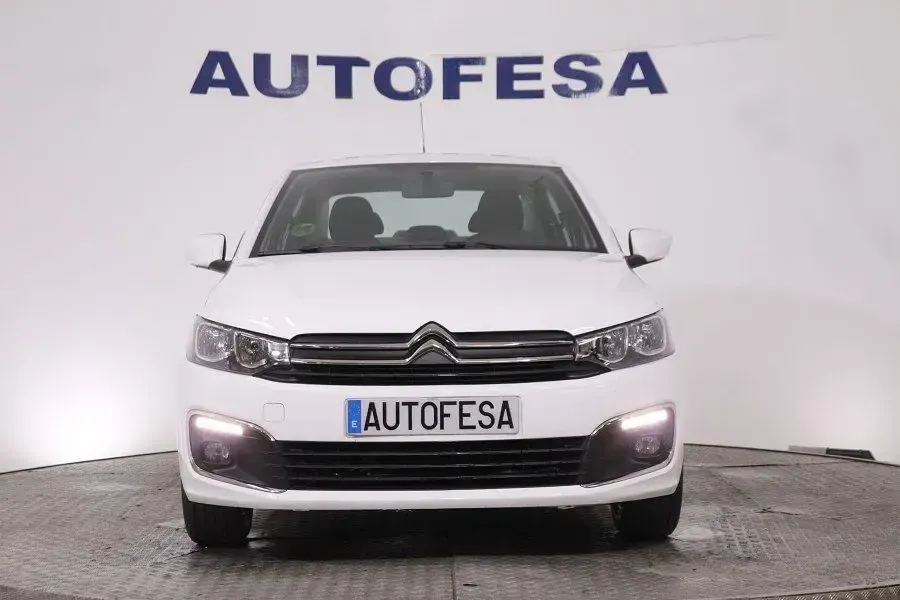 Usado Citroën C-Elysee I Shine 82 CV (60 kW) 2018 Blanco Berlina