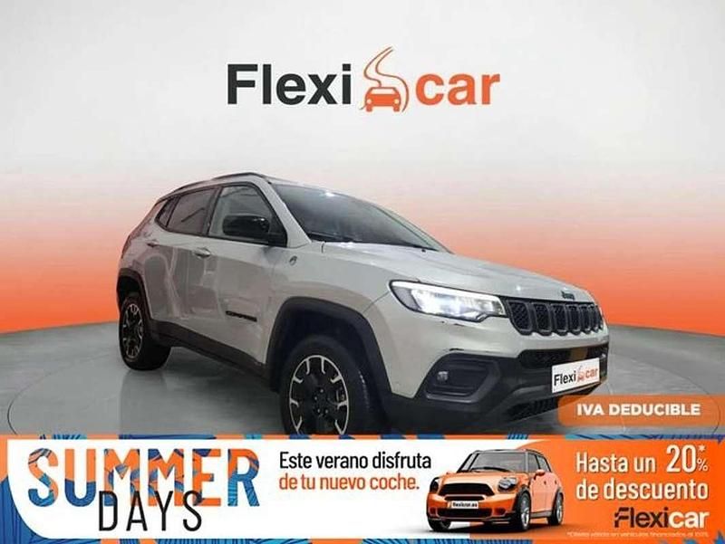 Gris Usado 2022 Jeep Compass Trailhawk SUV | 18.990 € (Buen precio) - Imagen 1/4
