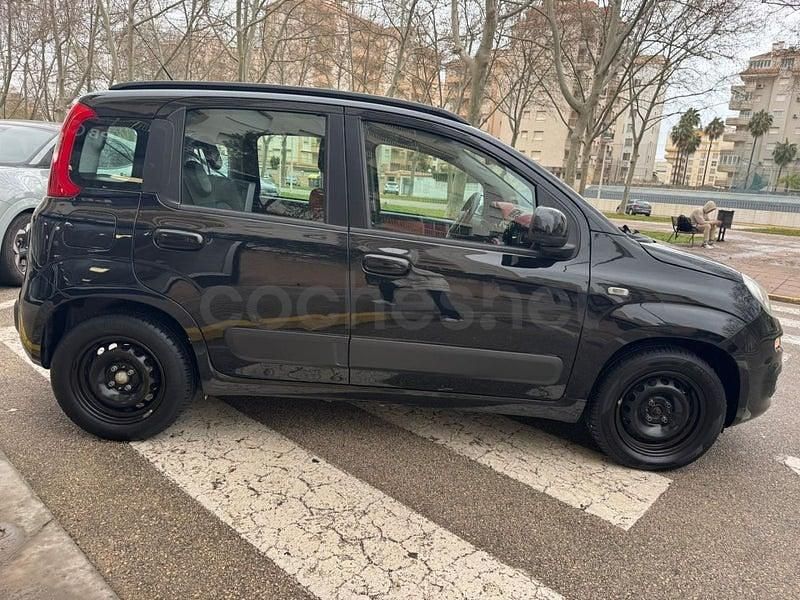 Usado Fiat Panda Pop 69 CV (50 kW) 2014 Negro Utilitario