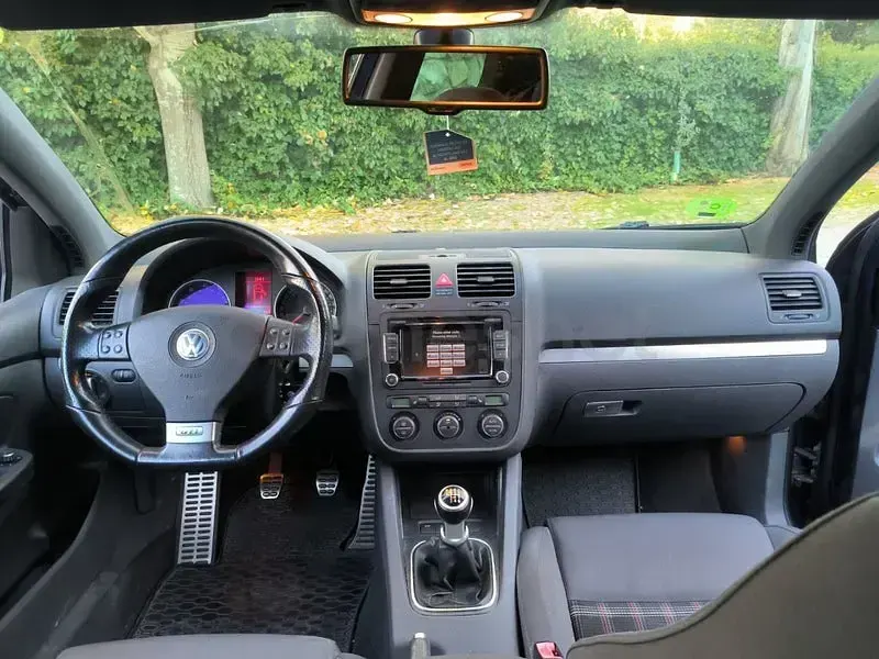 Usado VW Golf IV GTI 200 CV (147 kW) 2005 Azul Berlina