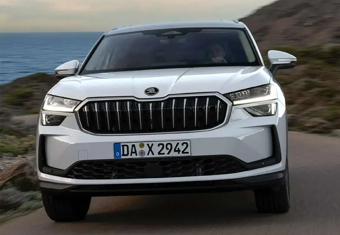 Usado Skoda Kodiaq Ambition 150 CV (110 kW) 2021 Blanco SUV