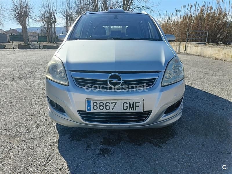 Usado Opel Zafira Cosmo 150 CV (110 kW) 2009 Gris / plata Monovolumen