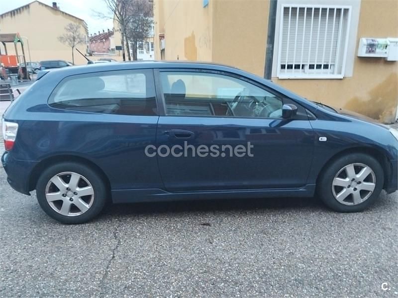 Usado Honda Civic LS 100 CV (73 kW) 2005 Azul Berlina