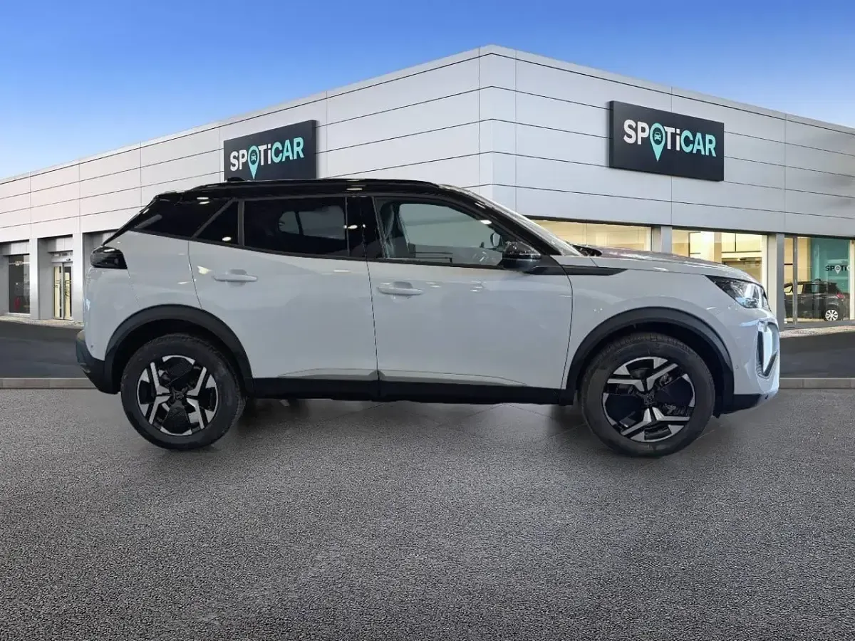 Nuevo Peugeot 2008 Allure 130 CV (95 kW) 2026 Blanco SUV