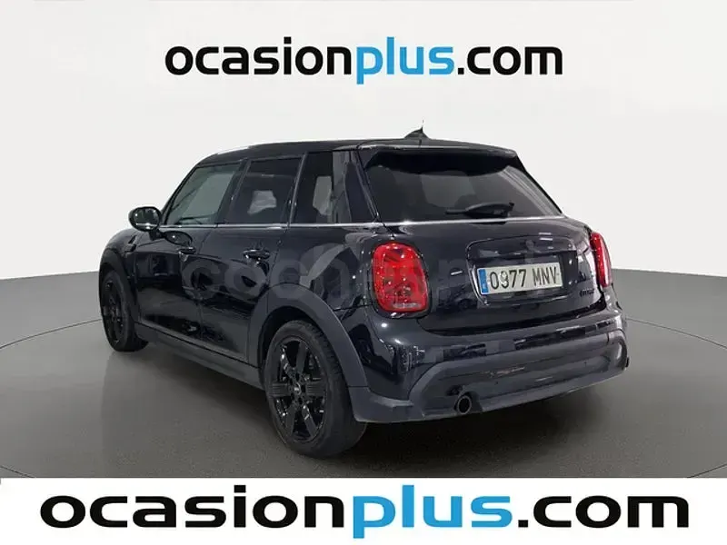 Usado Mini Cooper 136 CV (100 kW) 2024 Negro Utilitario