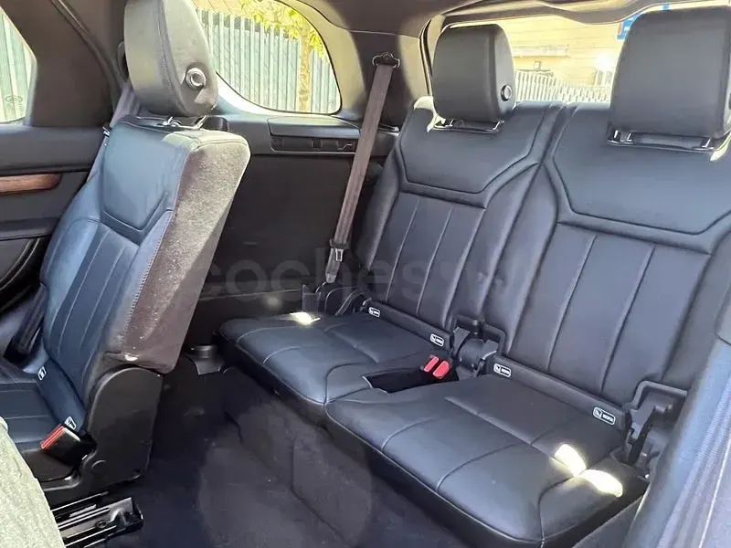 Usado Land Rover Discovery HSE Luxury 340 CV (250 kW) 2017 Gris / plata SUV