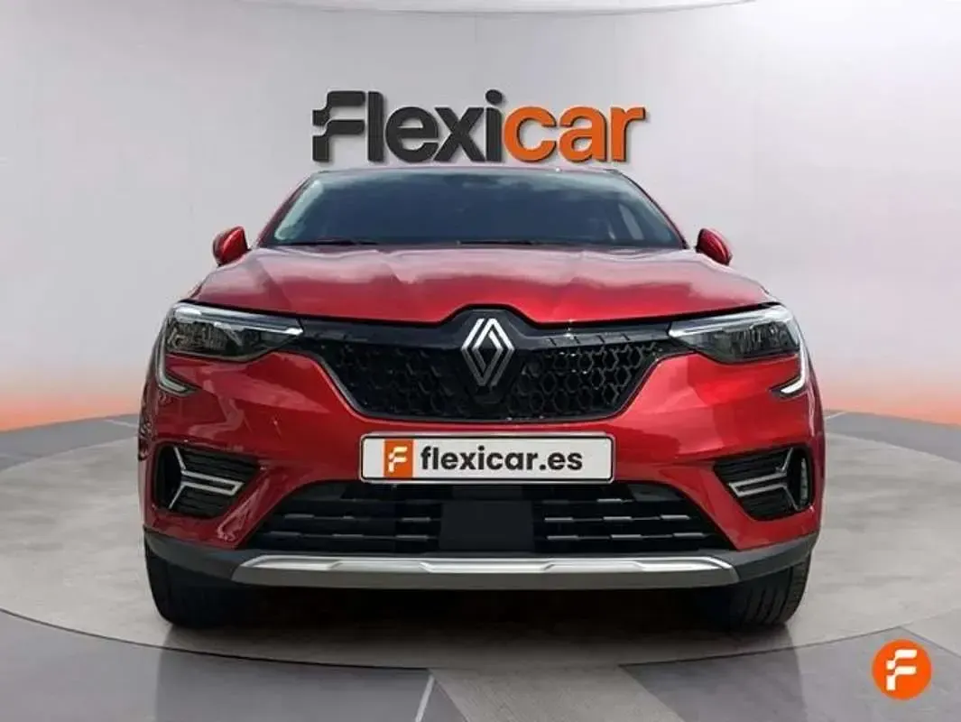 Usado Renault Arkana 145 CV (106 kW) 2024 Rojo SUV