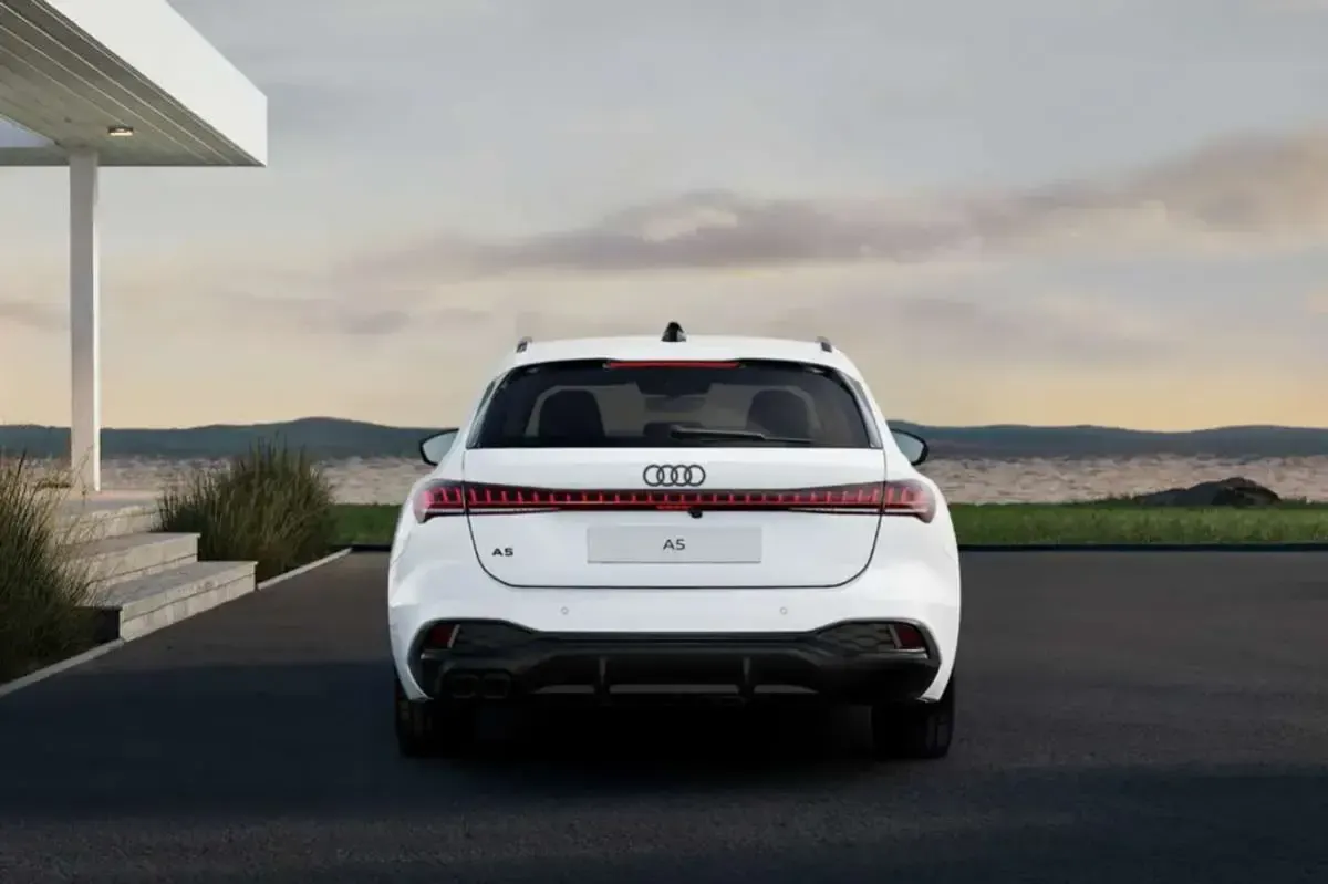 Nuevo Audi A5 Ambiente 204 CV (150 kW) 2026 Blanco Familiar