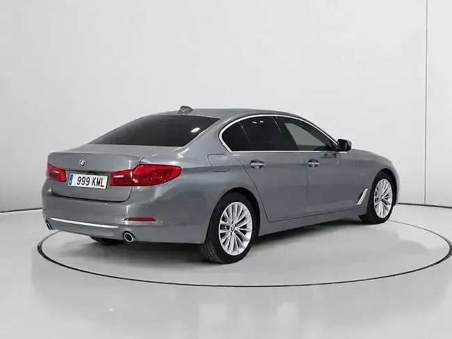 Usado BMW 530 Luxury Line 265 CV (194 kW) 2018 Azul Berlina