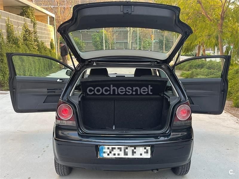 Używany VW Polo United 60 KM (44 kW) 2008 Czarny Hatchback