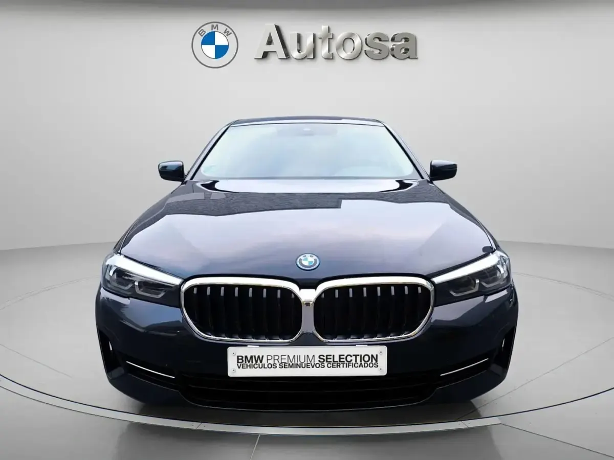 Usado BMW 530e Sport Line 292 CV (214 kW) 2022 Negro Berlina