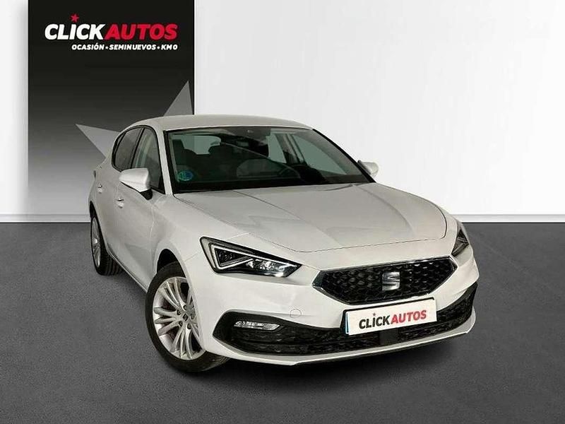 Usado Seat Leon Style 151 CV (111 kW) 2024 Blanco Utilitario