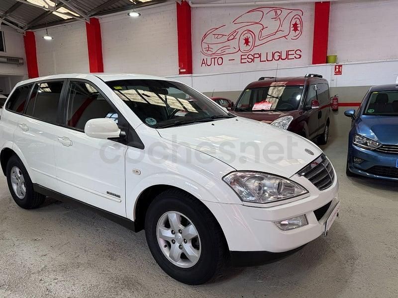 Usado Ssangyong (KGM) Kyron Limited 141 CV (103 kW) 2008 Blanco SUV