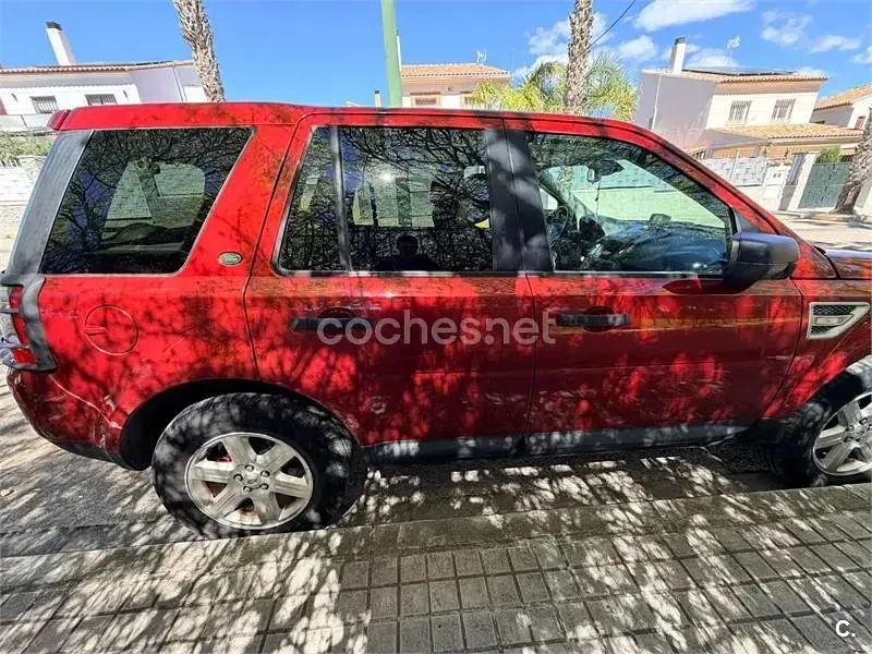 Usado Land Rover Freelander 2 S 160 CV (117 kW) 2010 Rojo SUV
