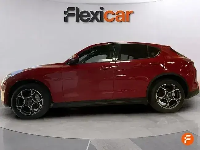 Usado Alfa Romeo Stelvio Sprint 190 CV (139 kW) 2022 Rojo SUV
