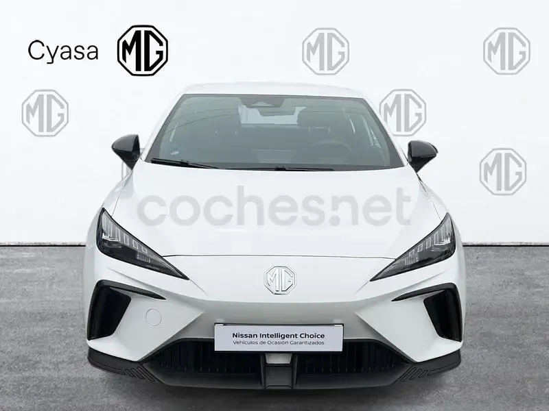 Usado MG MG4 EV 2023 Eléctrico Utilitario
