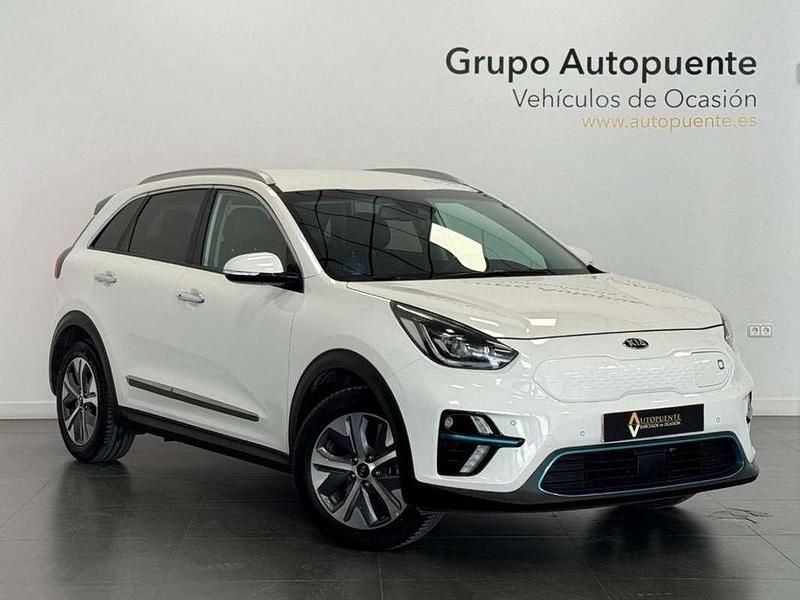 Blanco Usado 2021 Kia e-Niro SUV | 23.390 € (Precio justo) - Imagen 1/4